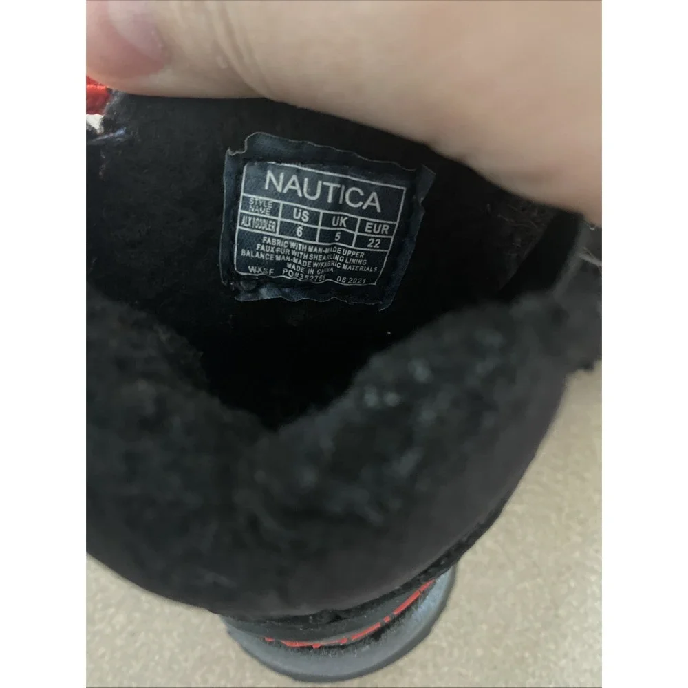 Boys Nautica Boots For Hiking Snow Or Winter Size 6